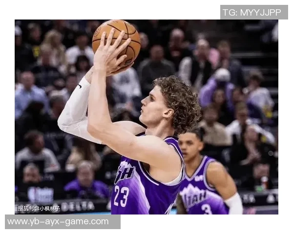 独行侠半场小负爵士弗拉格表现出色浓眉马尔卡宁各有贡献